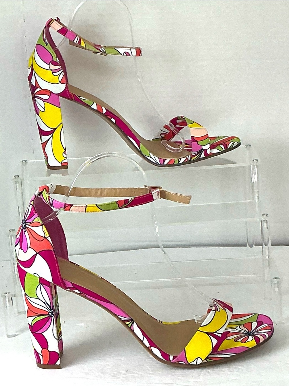 JustFab Sandal Block Heel Bold Floral Lorelai 4” High Heel Pink Green Size 11 - Picture 9 of 16
